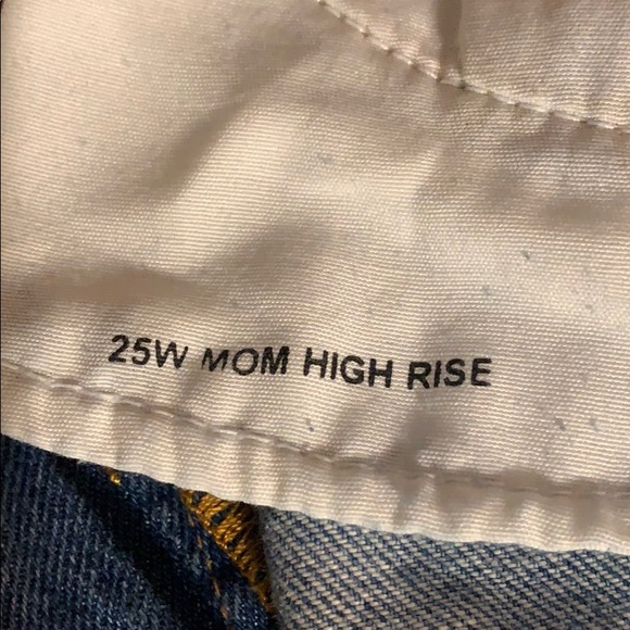 BDG High Rise Distressed Mom Jeans - Picture 8 of 8